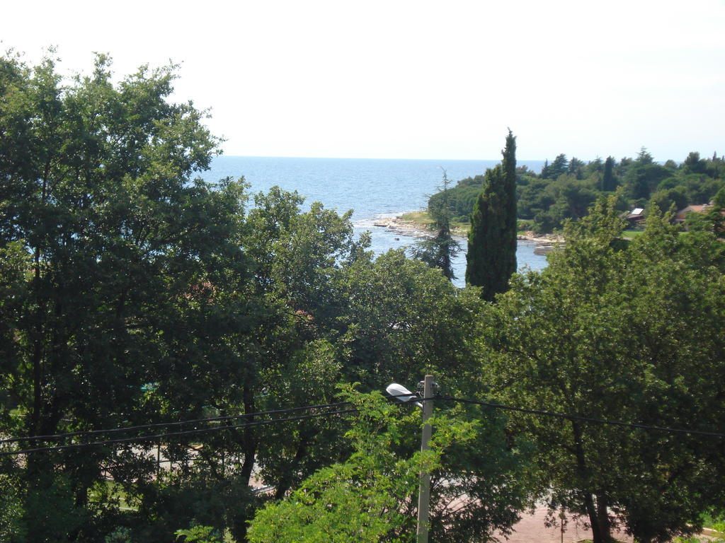 Apartments Krizine Umag Eksteriør bilde